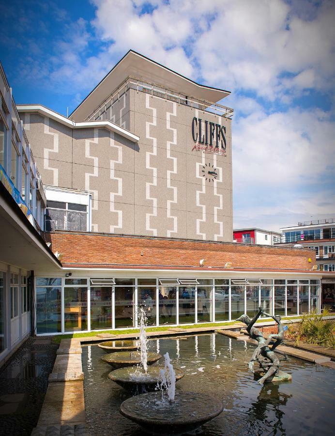 Southend Central Hotel - Close To Beach, City Centre, Train Station & Southend Airport Εξωτερικό φωτογραφία